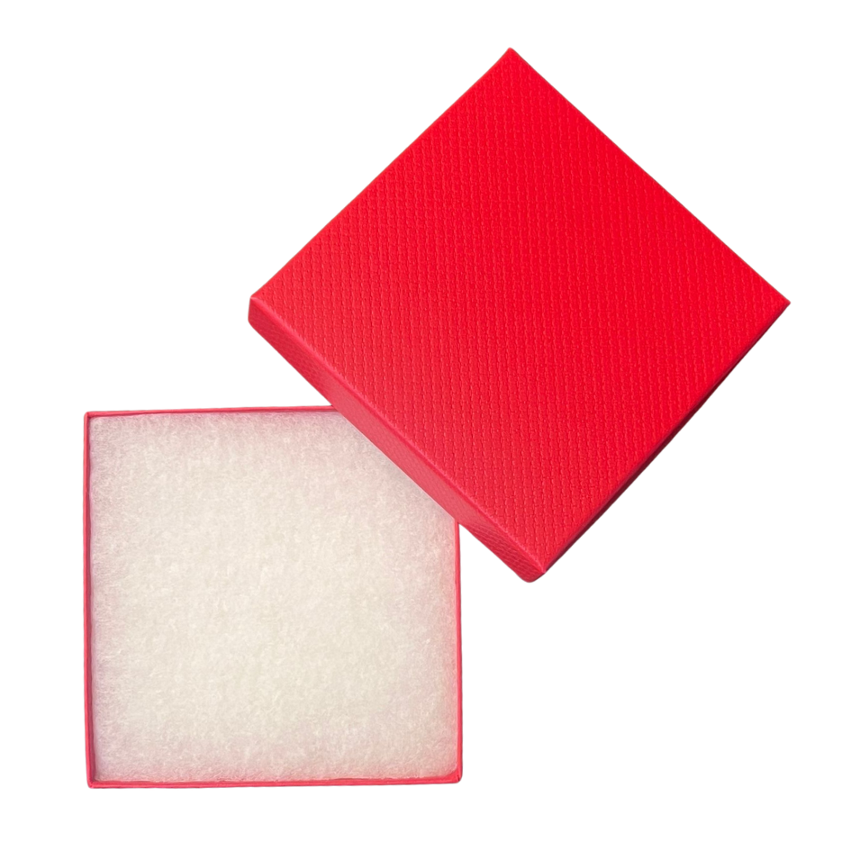 Caja Roja abierta con tapa